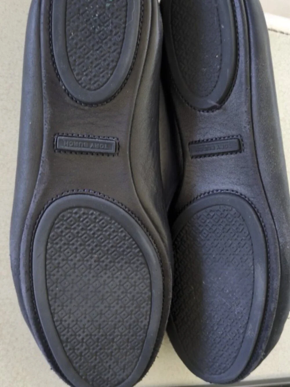 Tory Burch Size 8M Minnie Travel Ballet Flats Black Leather Slip-On Minimalist